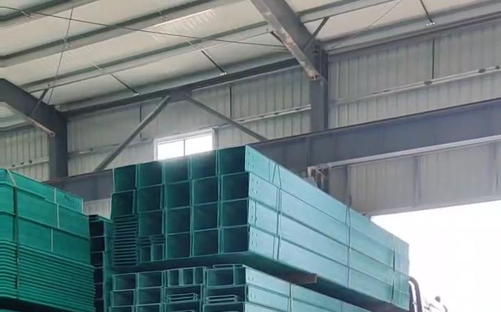 東陽玻璃鋼電纜橋架供應(yīng)商